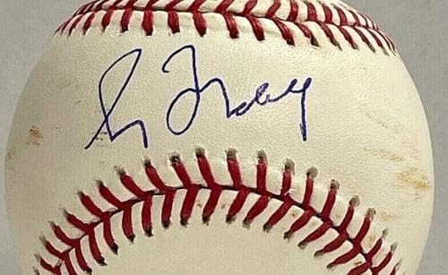 Greg Maddux, Major League Baseball'un Resmi PSA/DNA HOF Braves İmzalı Beyzbol Toplarını İmzaladı
